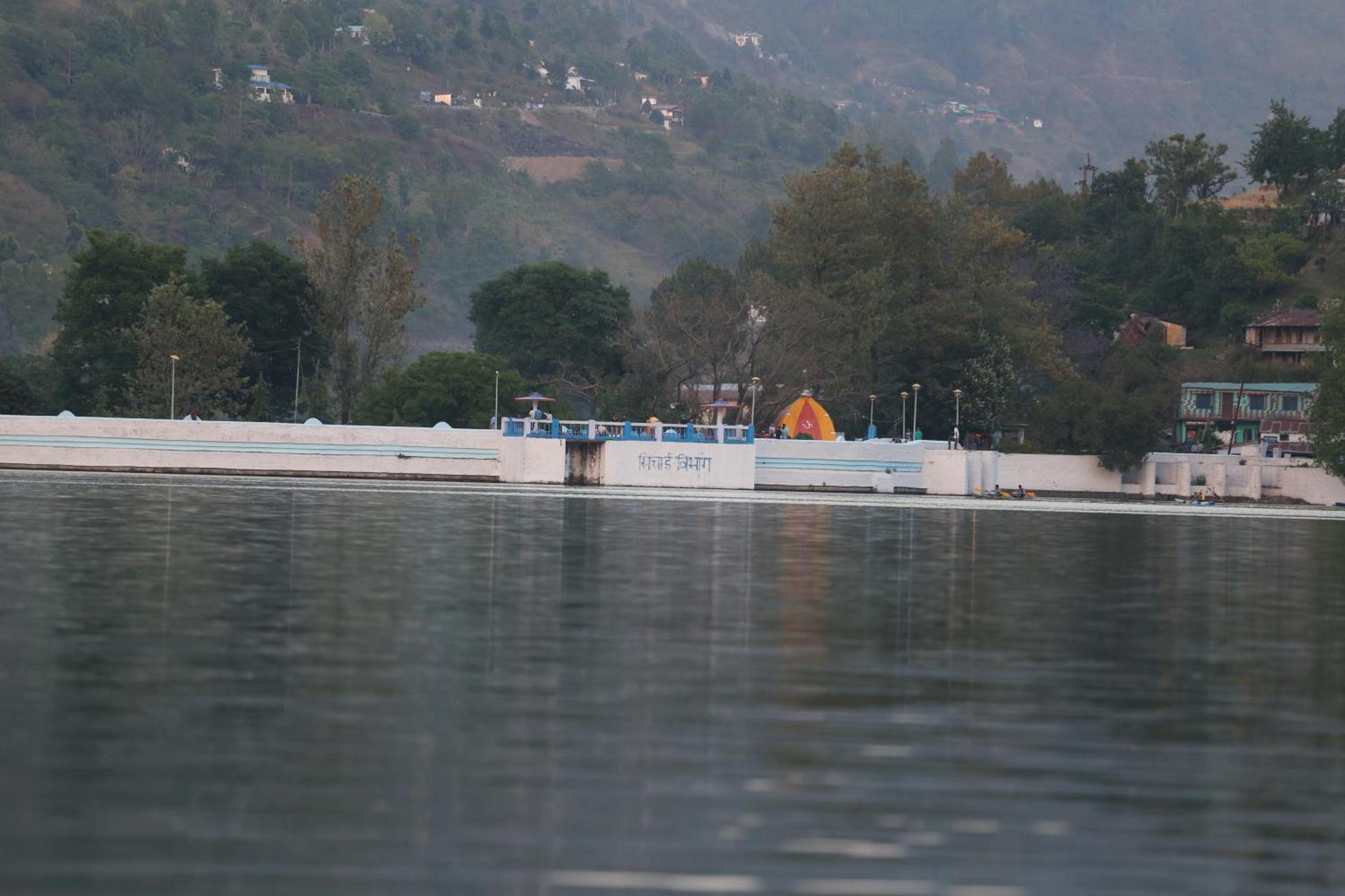 Royal Rosette Lake View Bhimtal Nainital Eksteriør billede
