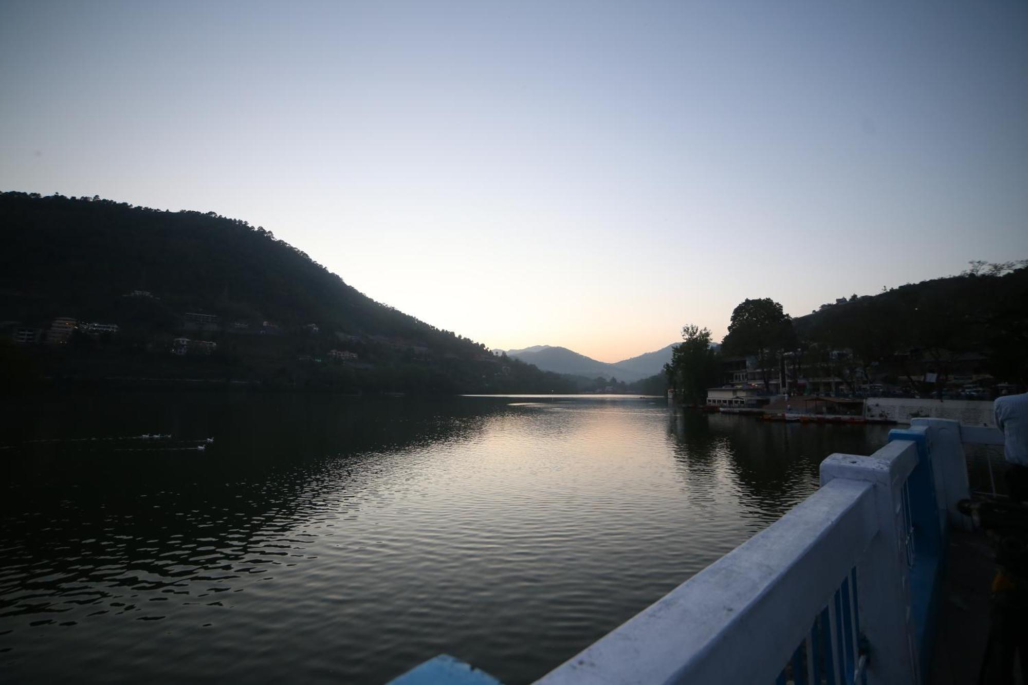 Royal Rosette Lake View Bhimtal Nainital Eksteriør billede