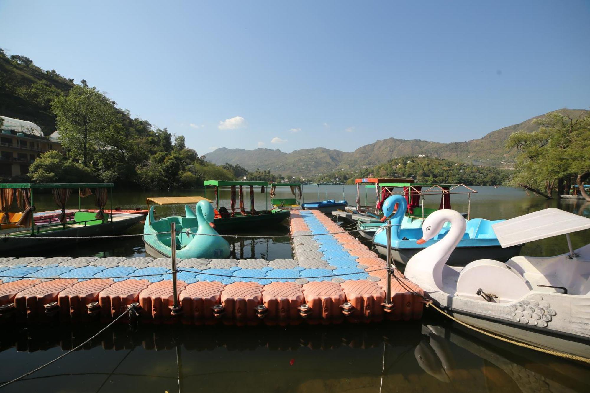 Royal Rosette Lake View Bhimtal Nainital Eksteriør billede