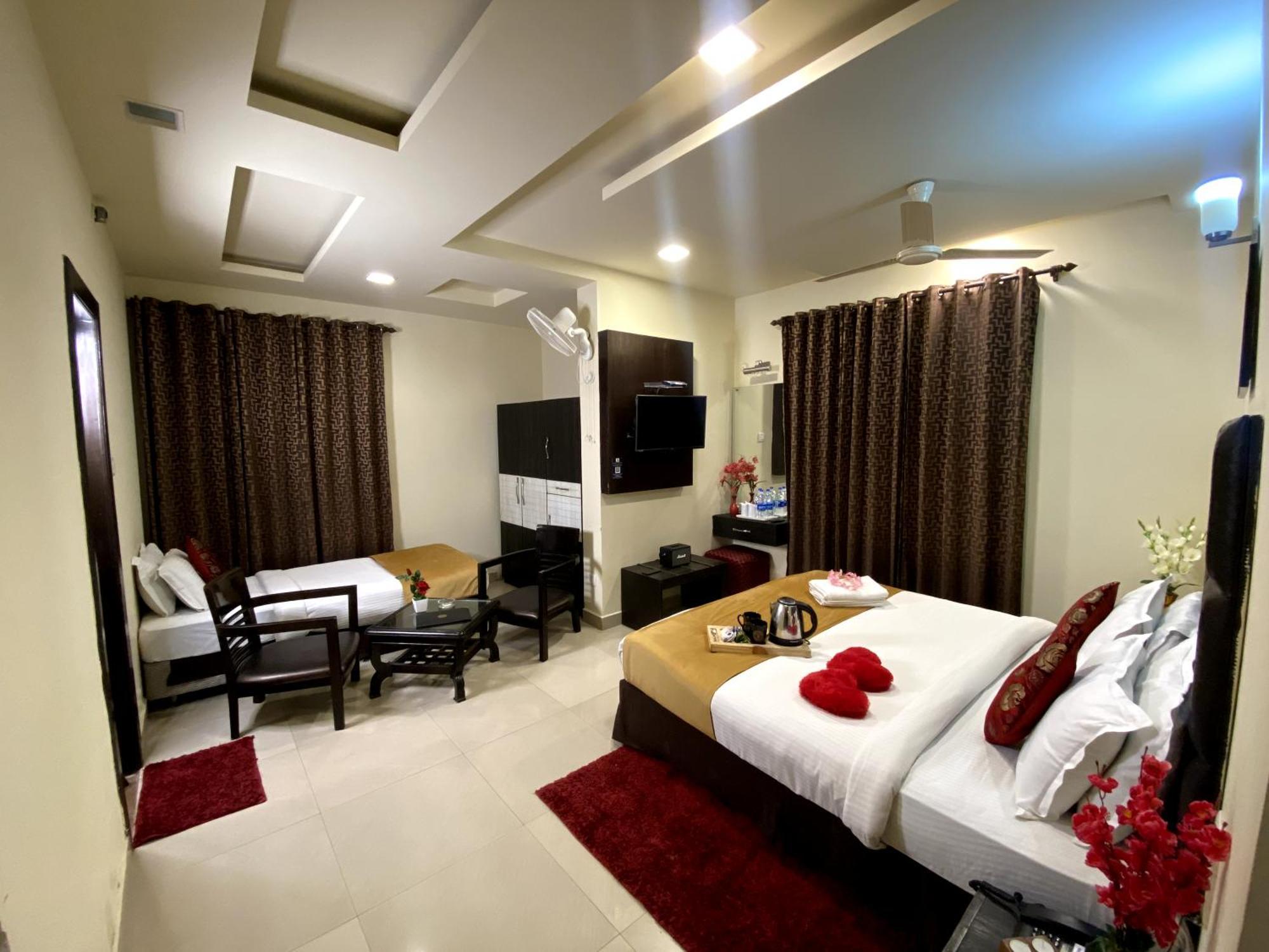 Royal Rosette Lake View Bhimtal Nainital Eksteriør billede